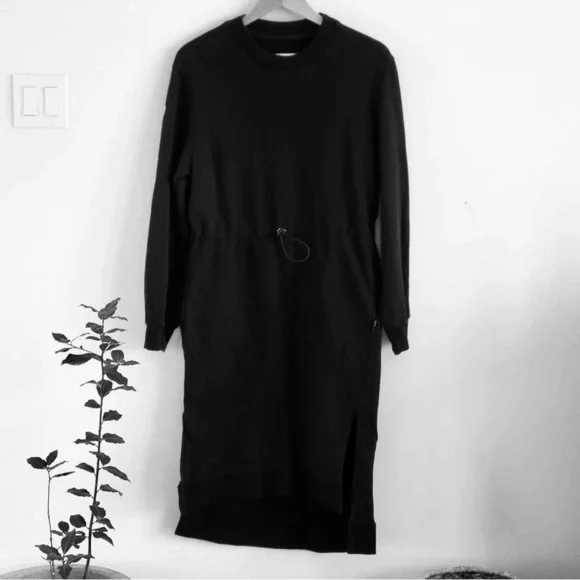 Designer Diana Vapsve Casual Knit Dress - Picture 2 of 10